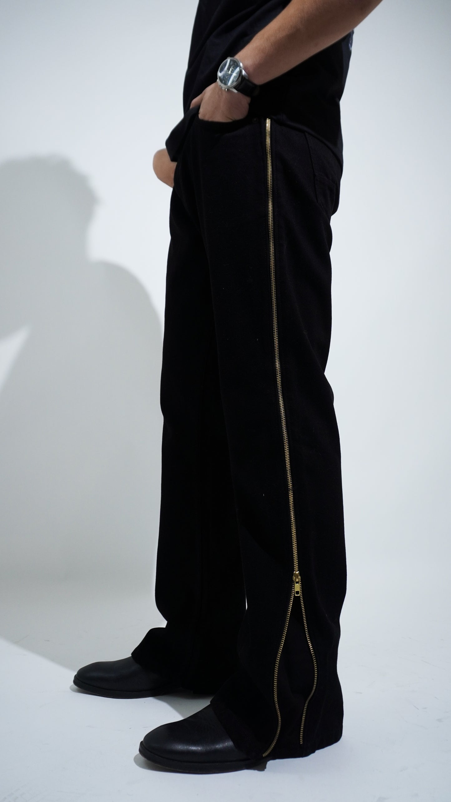 Sidesweep Denims (Black)