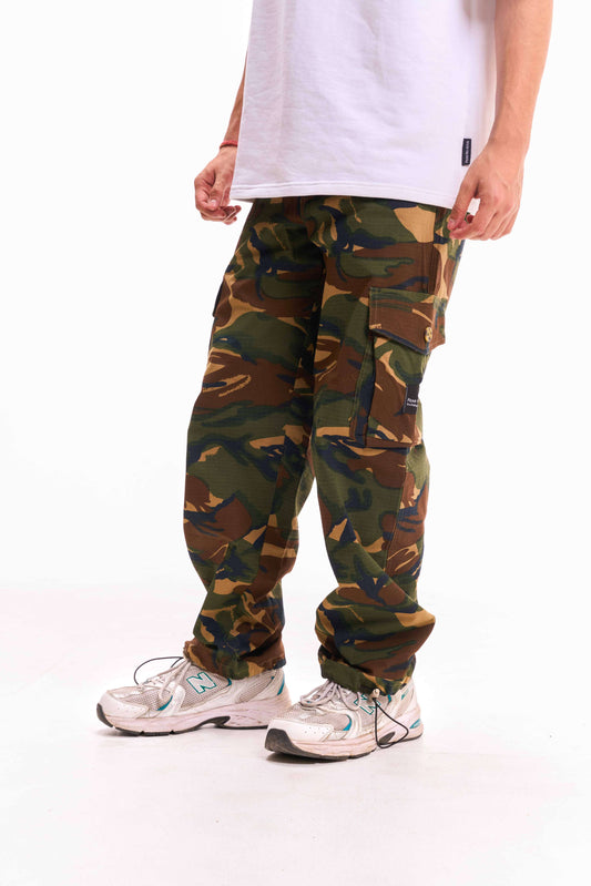 CamoQuest Pants