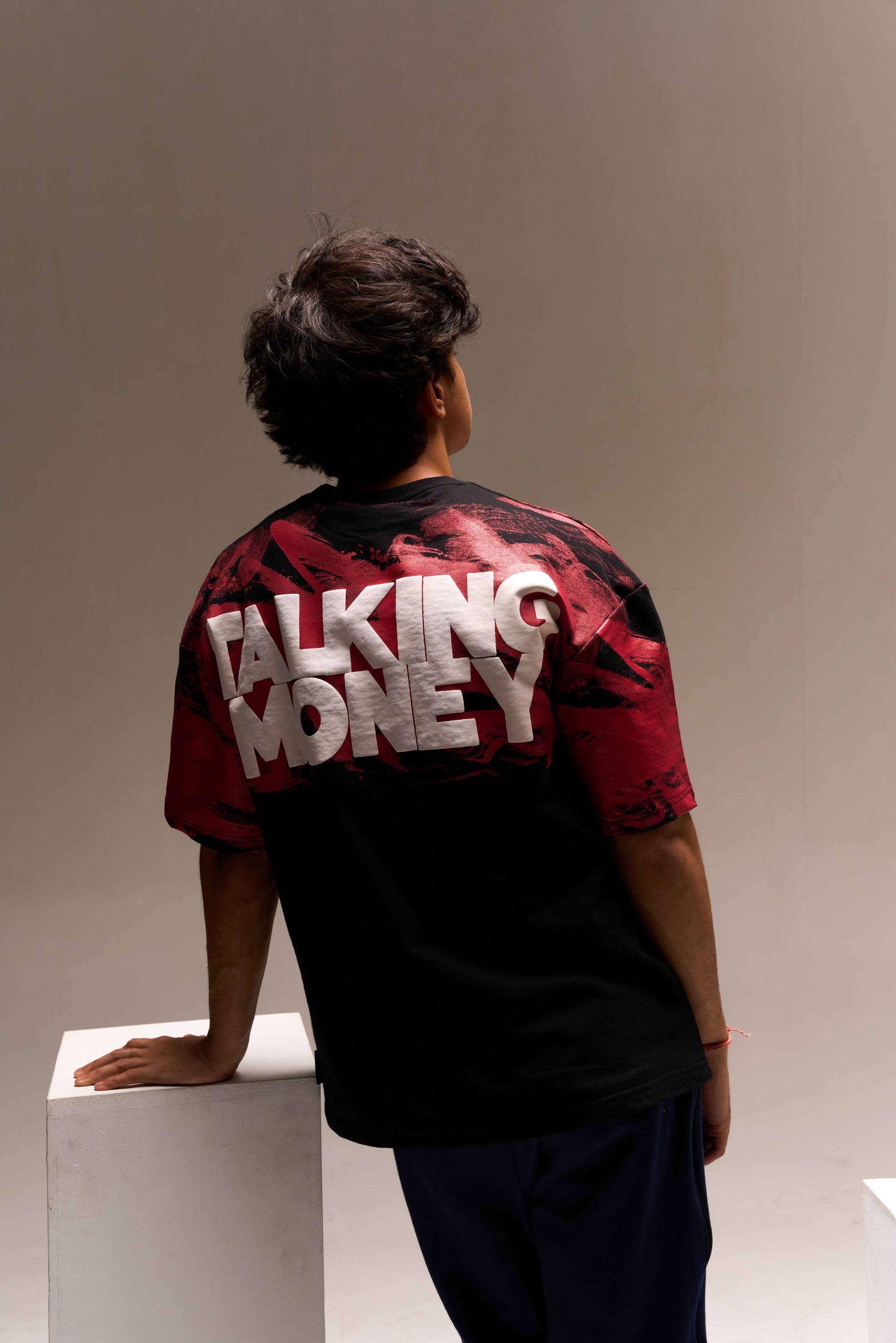 TALKING MONEY TEE