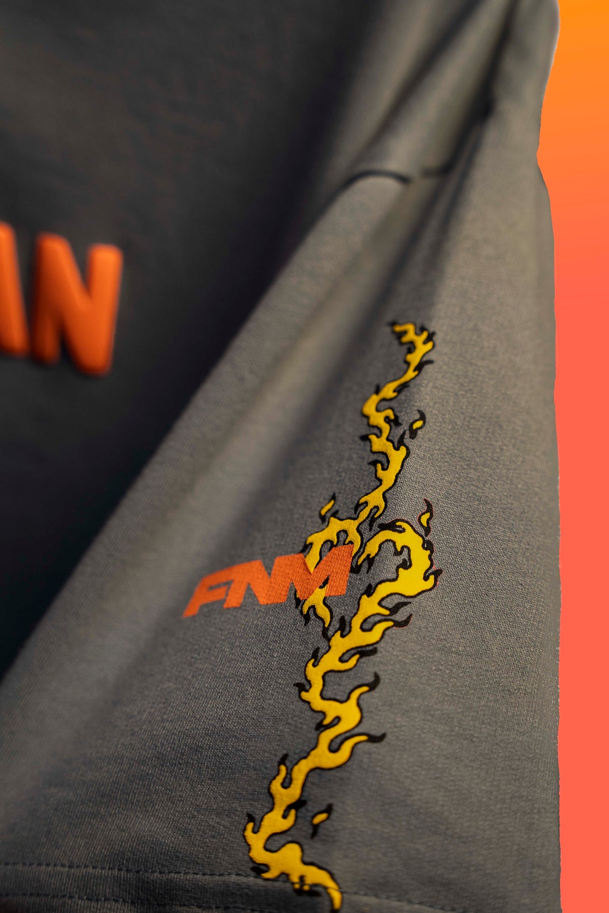 sleeve orange yellow print