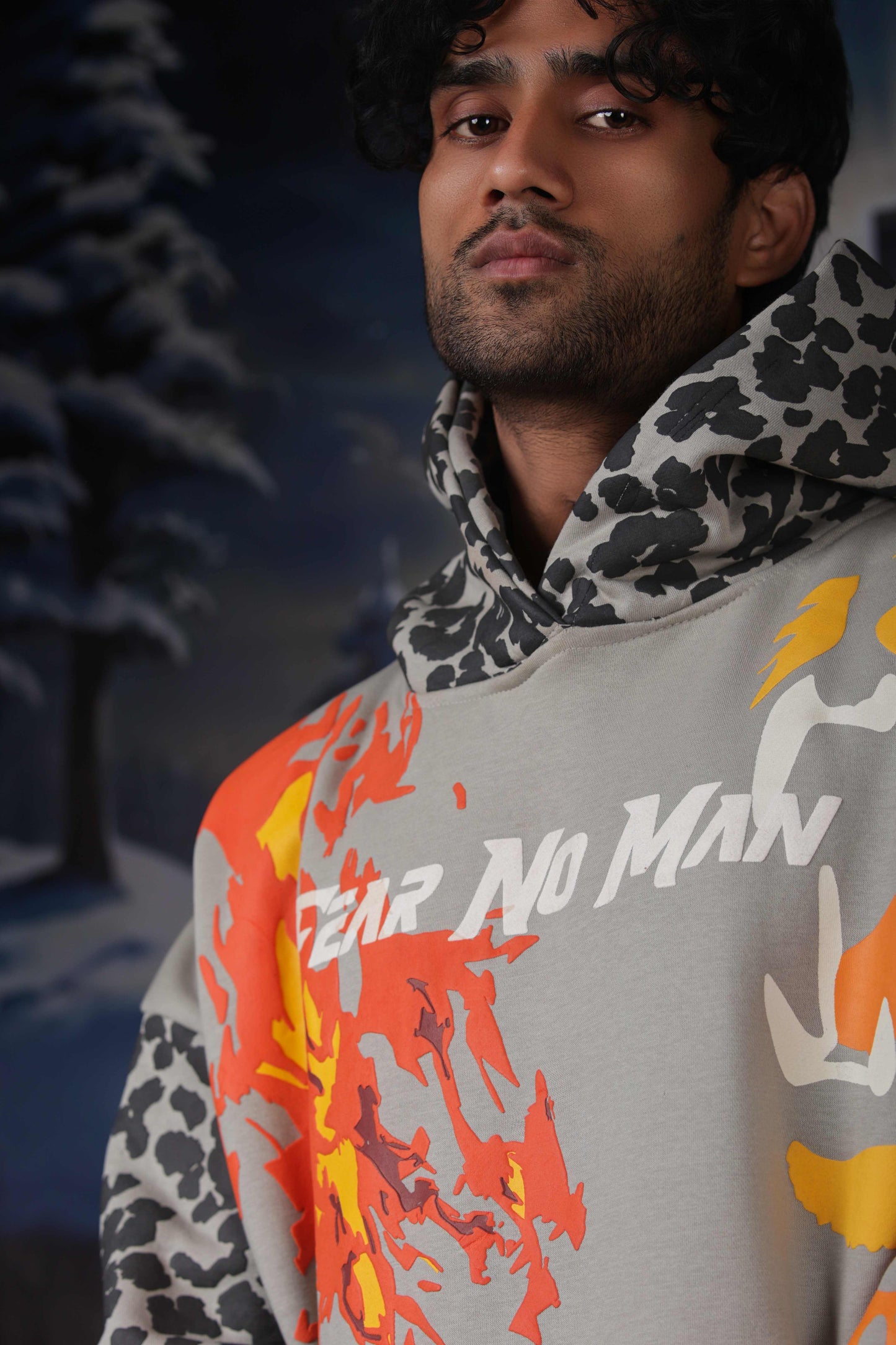 DOMINANCE HOODIE (GREY)