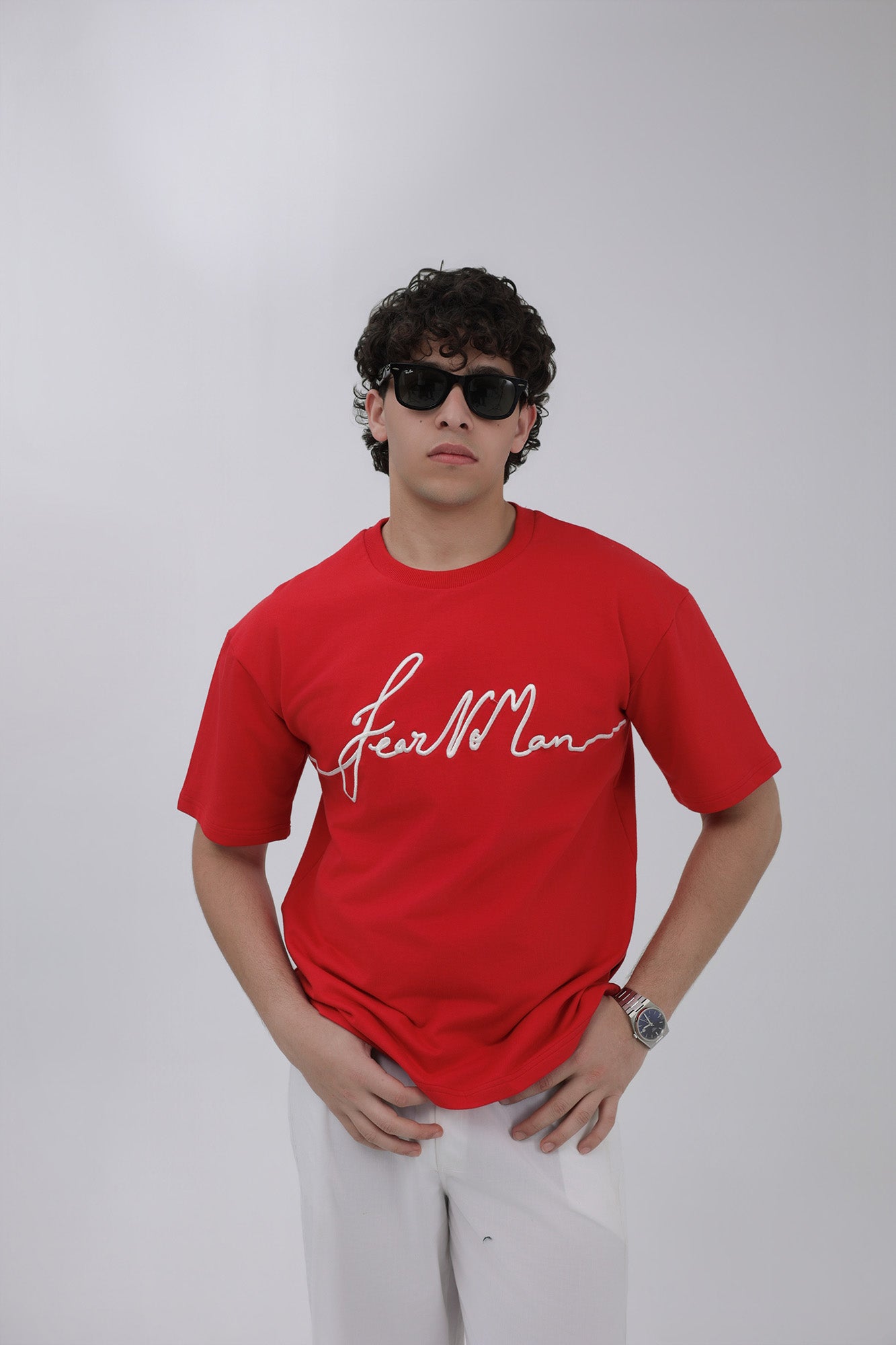 RED ESSENTIAL T-SHIRT