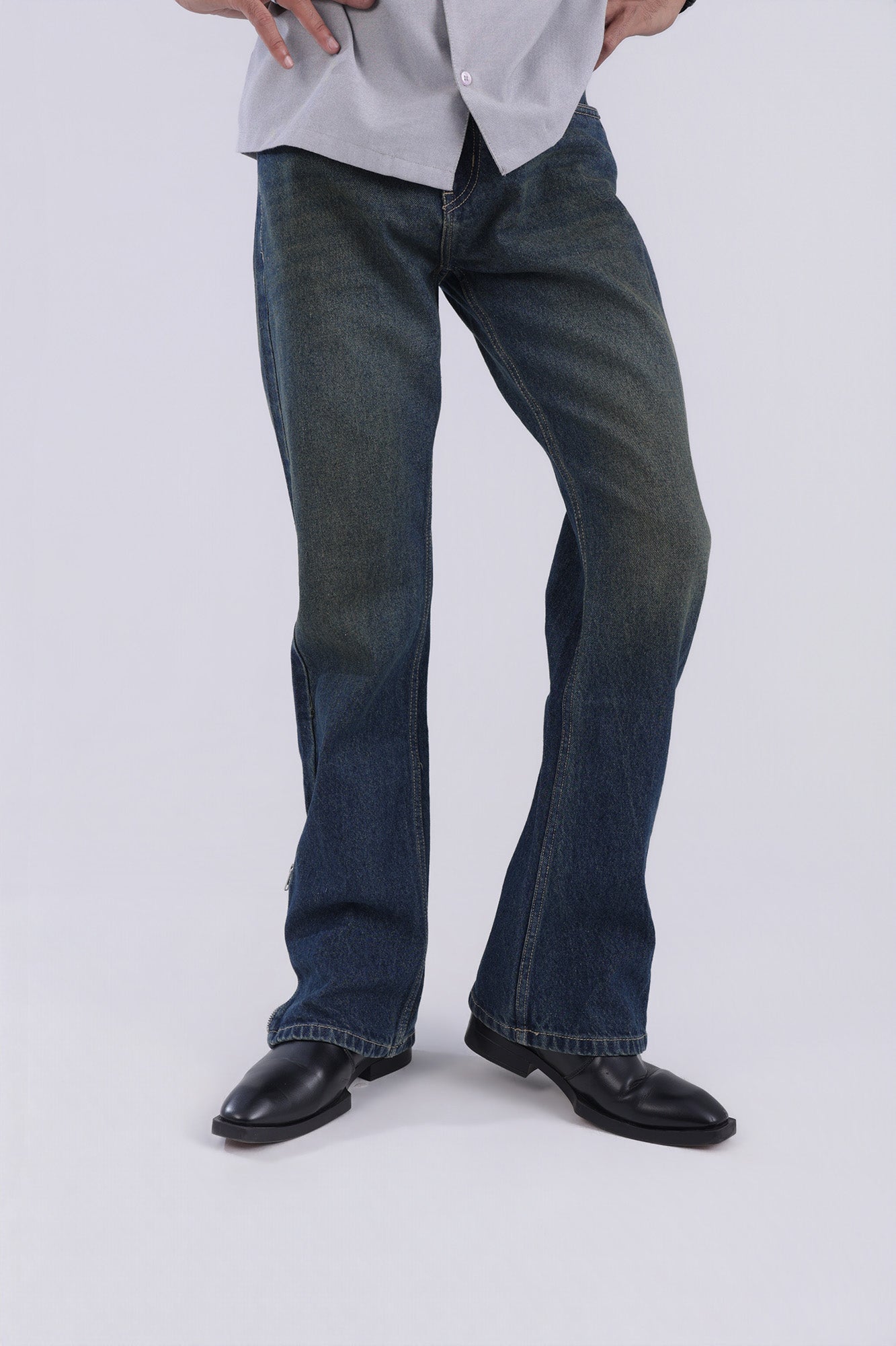 TINT WASHED BOOTCUT DENIM