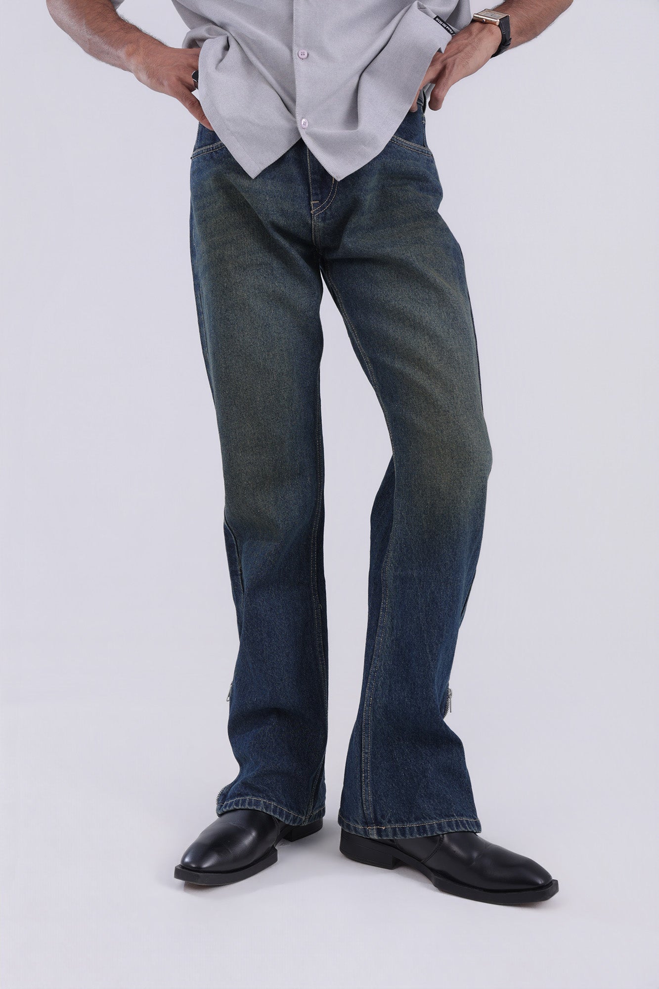TINT WASHED BOOTCUT DENIM