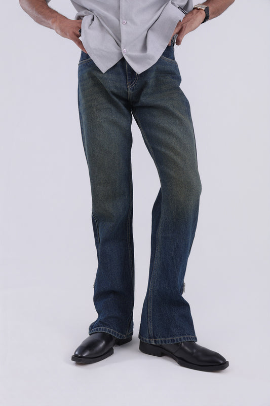 TINT WASHED BOOTCUT DENIM