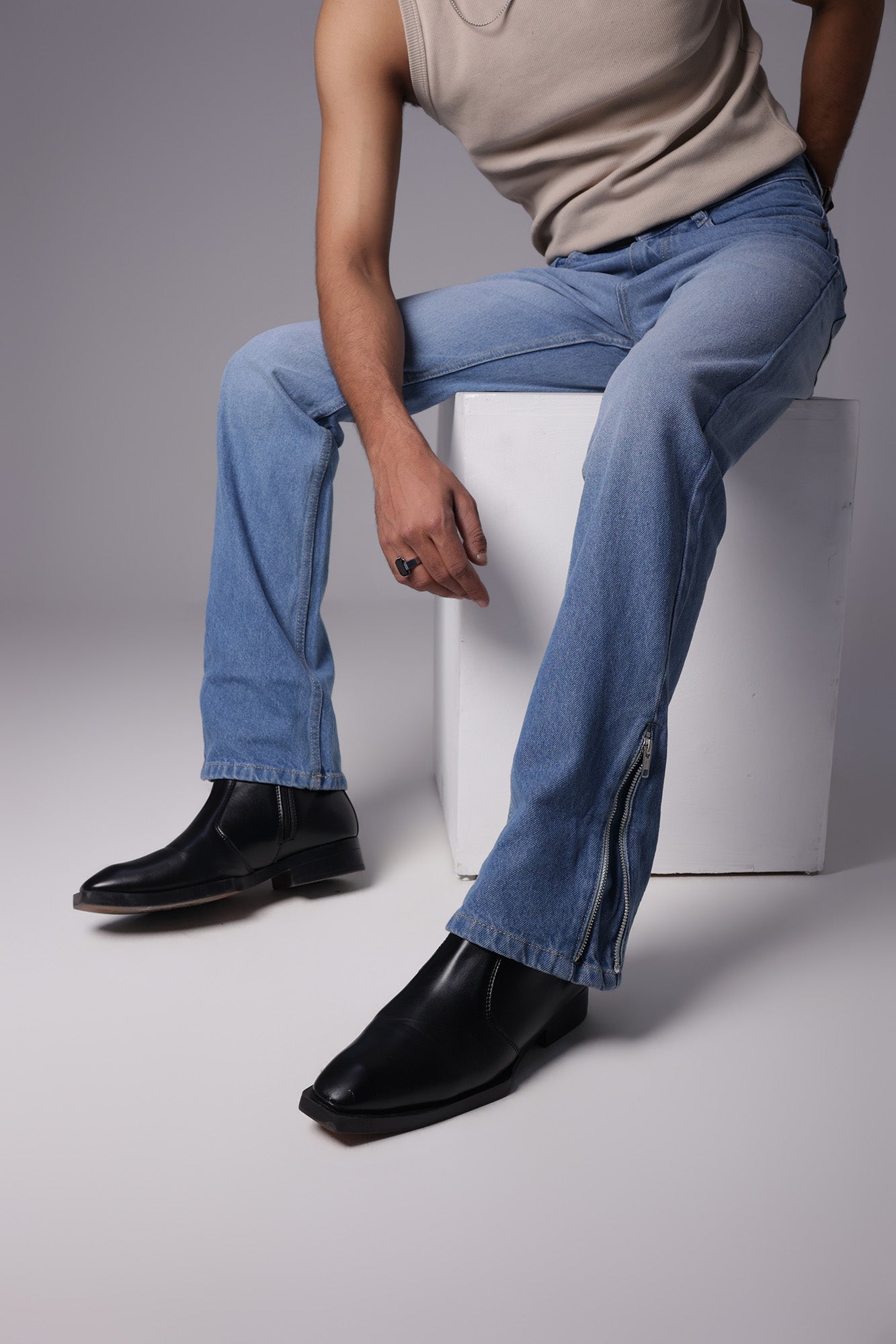BLUE WASHED BOOTCUT DENIM