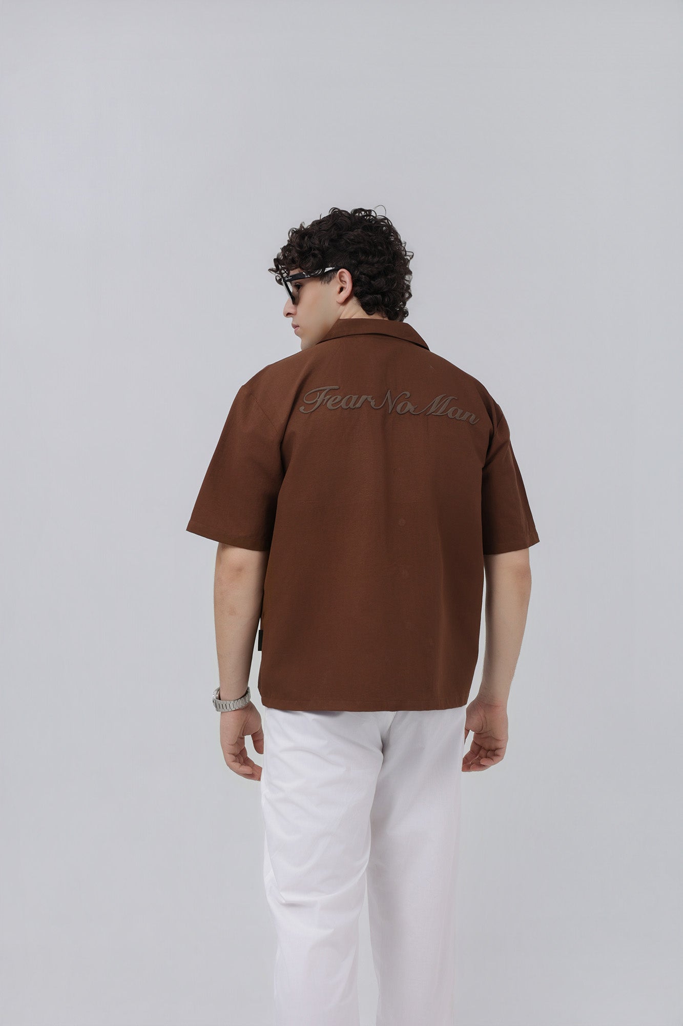 BROWN ESSENTIAL SHIRT