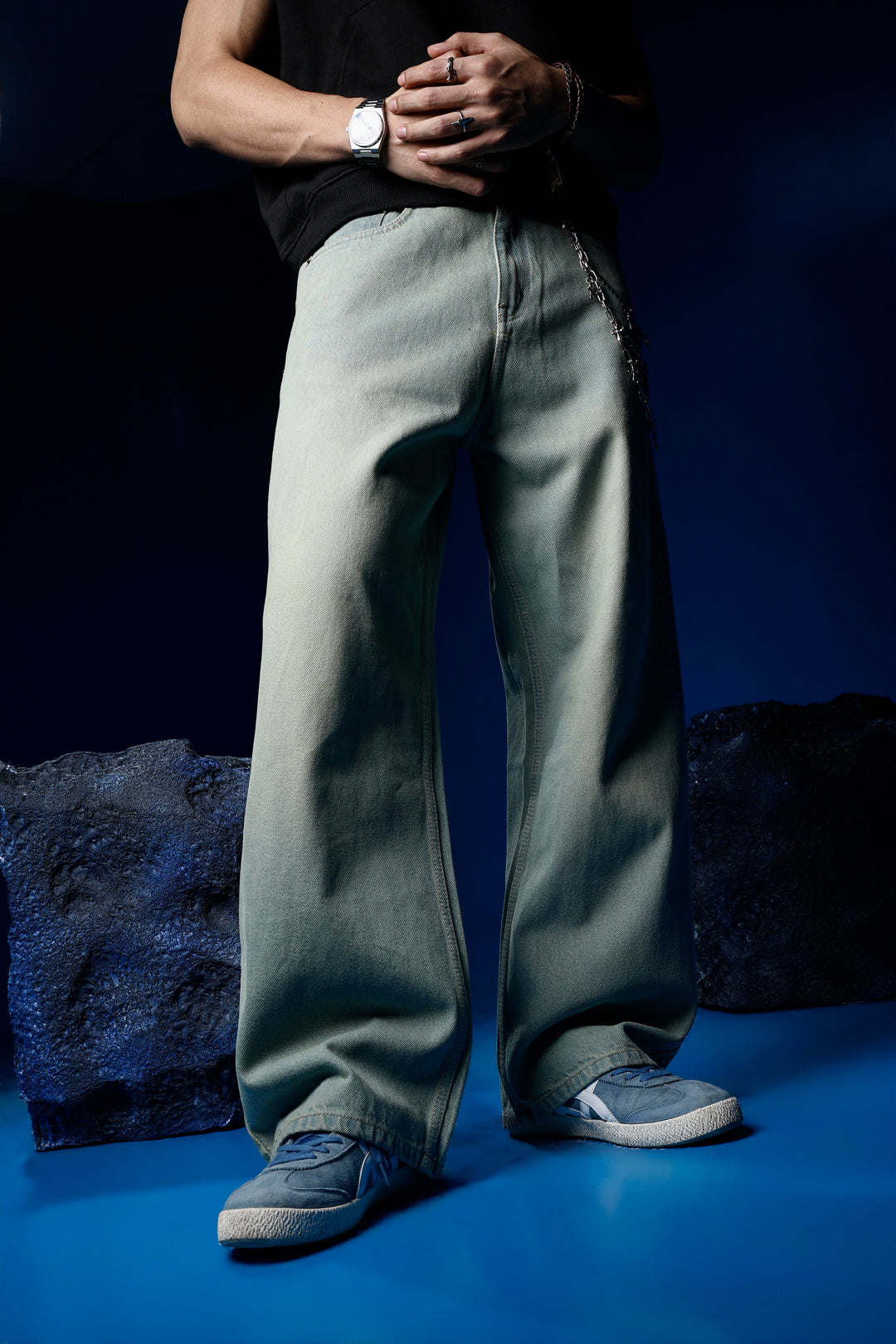 Vintage Wash Barrel Denim